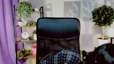 martaedams online show from March 18, 6:16 am