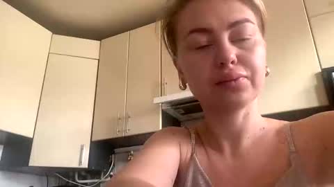 Marta online show from November 5, 6:13 am