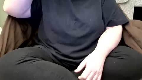 Martha online show from April 3, 4:10 am