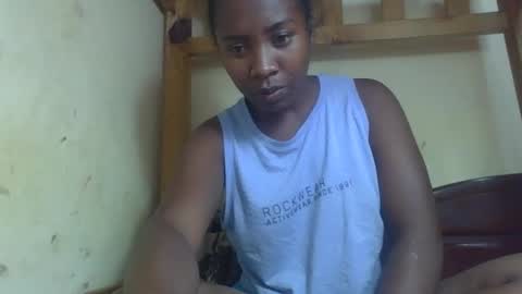 Snapshot of marthela chatting on November 13, 5:28 am martha online show from November 13, 5:28 am