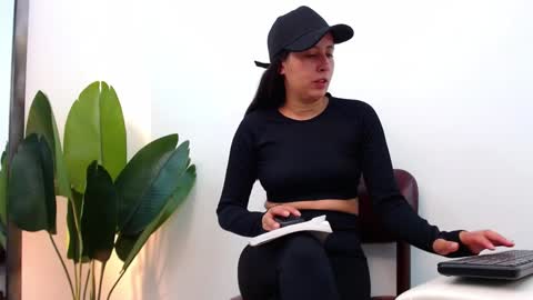 marthina thompson online show from January 2, 12:24 pm