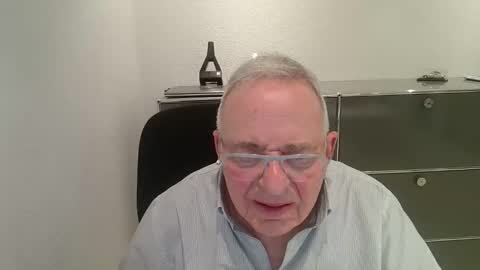 martin_1947 online show from February 26, 11:15 pm