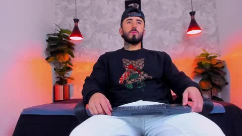 Martin Foster online show from April 6, 3:59 am