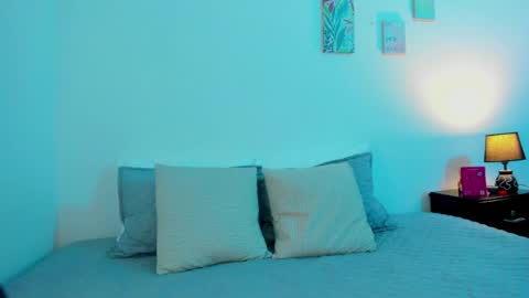 C A R O L I N A  online show from April 2, 10:46 am