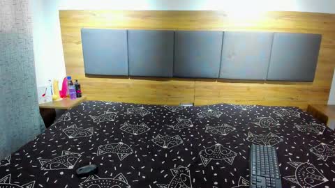  M A R T I N A  online show from November 15, 1:18 pm