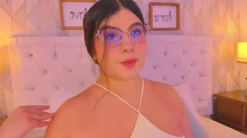 Martina online show from May 8, 11:48 am