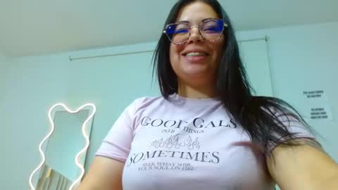 Hey im martina online show from March 9, 6:17 am