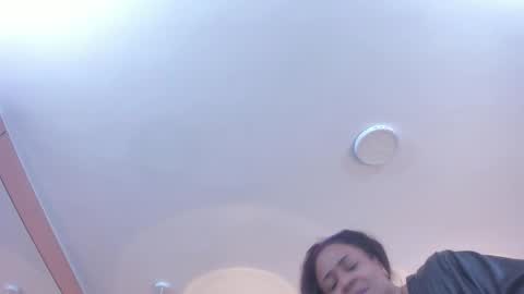 martina touss  online show from December 21, 1:24 am