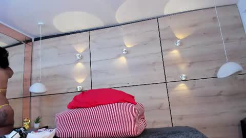 Snapshot of martina_touss chatting on June 25, 1:04 pm martina touss online show from June 25, 1:04 pm
