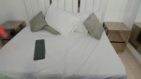 Snapshot of martina_xblack chatting on December 21, 11:45 pm Martina Black online show from December 21, 11:45 pm