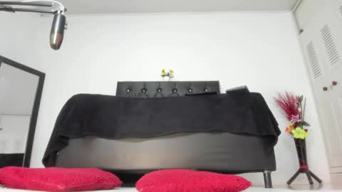 Martina online show from May 15, 11:45 pm