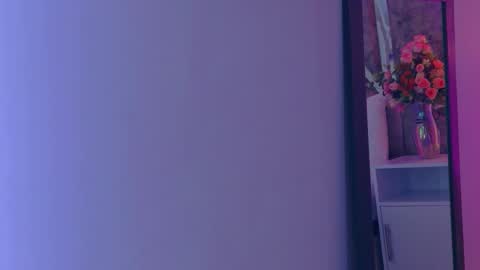 Snapshot of martinagarcia__ chatting on October 10, 7:02 pm Martina Garcia online show from October 10, 7:02 pm