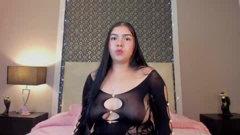 martinaolson online show from October 14, 8:20 pm
