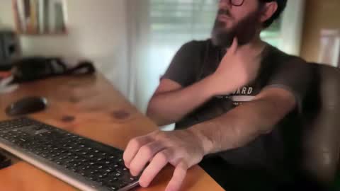 Snapshot of martincito22xl chatting on February 10, 9:15 pm Martincito online show from February 10, 9:15 pm