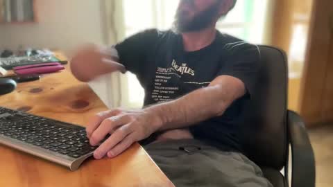 Snapshot of martincito22xl chatting on February 18, 5:21 pm Martincito online show from February 18, 5:21 pm