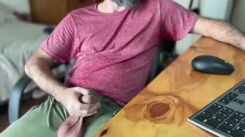 Snapshot of martincito22xl chatting on February 28, 6:41 pm Martincito online show from February 28, 6:41 pm