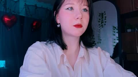 Nancy online show from April 5, 5:10 pm