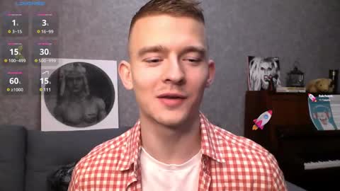 Snapshot of marvelboy_ chatting on January 17, 9:28 pm Alex online show from January 17, 9:28 pm