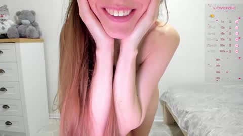 Snapshot of marvellie chatting on December 19, 10:10 pm Nati online show from December 19, 10:10 pm