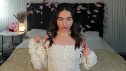 Snapshot of mary_blooom chatting on December 22, 4:26 pm Mary online show from December 22, 4:26 pm