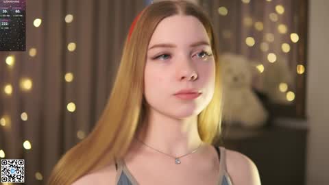 Snapshot of mary_hope_u chatting on December 19, 6:56 am Mary online show from December 19, 6:56 am