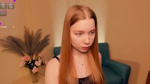Snapshot of mary_hope_u chatting on February 22, 7:23 am Mary online show from February 22, 7:23 am
