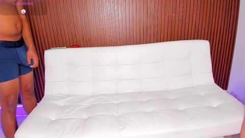 Snapshot of mary_jan3_x chatting on November 30, 7:40 pm mary jane and josue online show from November 30, 7:40 pm