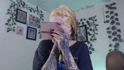                      100   online show from December 30, 2:51 pm