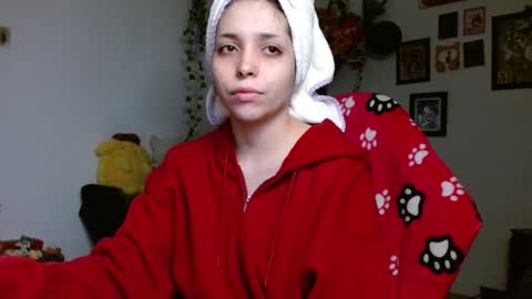 Snapshot of mary_janness chatting on April 25, 10:29 am 100 online show from April 25, 10:29 am