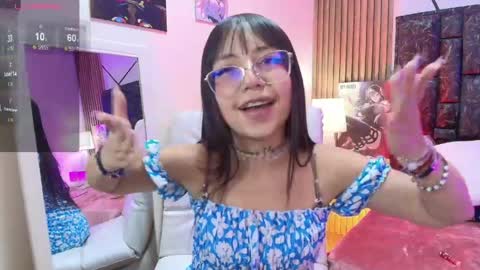 Snapshot of mary_luckaysha chatting on April 18, 6:56 pm mary_luckaysha online show from April 18, 6:56 pm