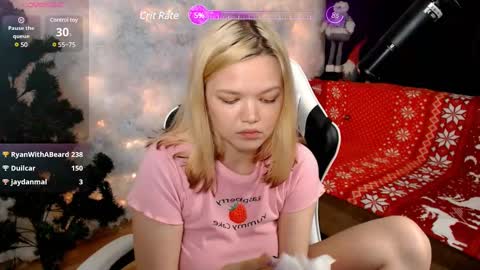 Mary online show from December 11, 9:01 pm