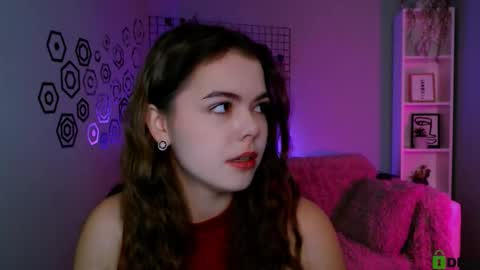 Snapshot of mary_meow_hot chatting on November 29, 10:18 am Mary online show from November 29, 10:18 am