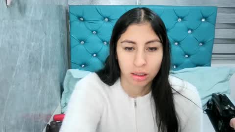 Snapshot of mary_mood_ chatting on January 21, 11:03 am Mary Moon online show from January 21, 11:03 am