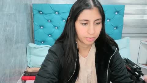 Snapshot of mary_mood_ chatting on February 12, 5:16 pm Mary Moon online show from February 12, 5:16 pm