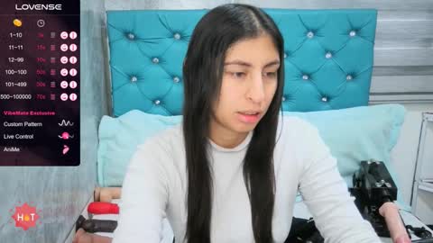 Snapshot of mary_mood_ chatting on September 15, 11:32 am Mary Moon online show from September 15, 11:32 am