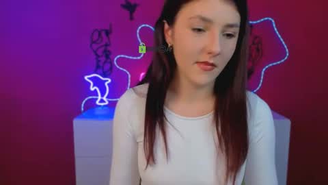 mary skiny online show from April 12, 5:23 am