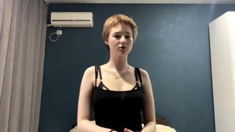 Snapshot of mary_smit chatting on May 26, 4:47 pm mary online show from May 26, 4:47 pm