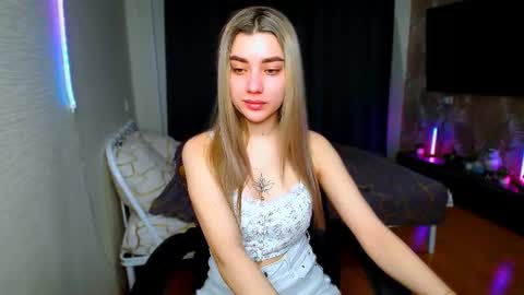 Snapshot of maryam_xs chatting on March 22, 12:36 am maryam online show from March 22, 12:36 am