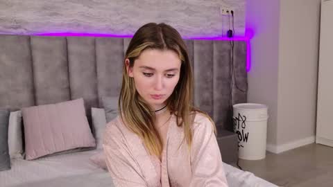 Snapshot of marybeth_snow chatting on February 23, 8:22 pm Marybeth online show from February 23, 8:22 pm