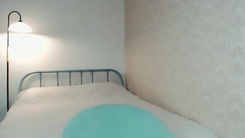 Anna online show from February 17, 5:15 am