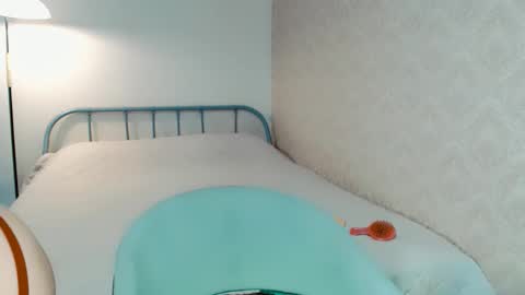 Anna online show from February 28, 4:02 am