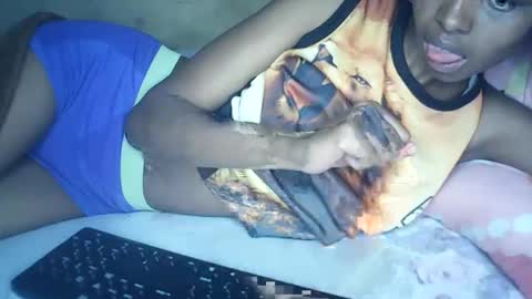 marycutie online show from May 13, 5:32 pm
