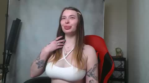 maryh0tlove online show from April 10, 11:48 am