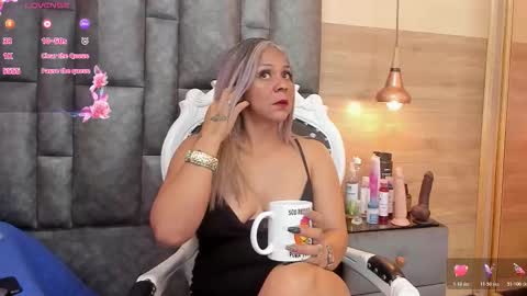 maryhawkey online show from March 16, 11:36 am