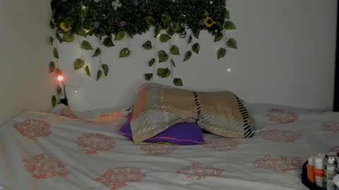 Snapshot of maryjane_785039 chatting on February 1, 9:02 pm maria online show from February 1, 9:02 pm