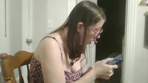 maryjaneflowers online show from December 25, 3:29 am