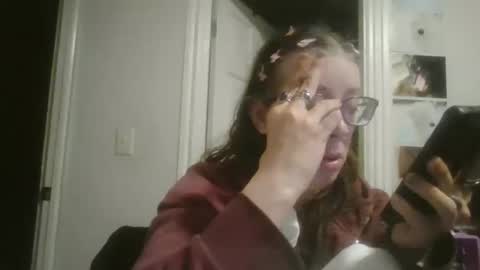 maryjaneflowers online show from April 16, 4:46 am