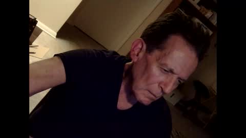 maryland bruce1 online show from May 16, 1:35 am
