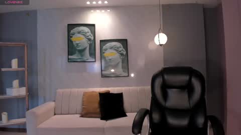 Snapshot of marylewis_ chatting on June 19, 12:31 pm Mary online show from June 19, 12:31 pm