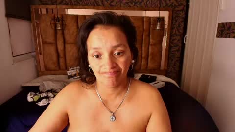 Marylin online show from April 26, 8:34 am